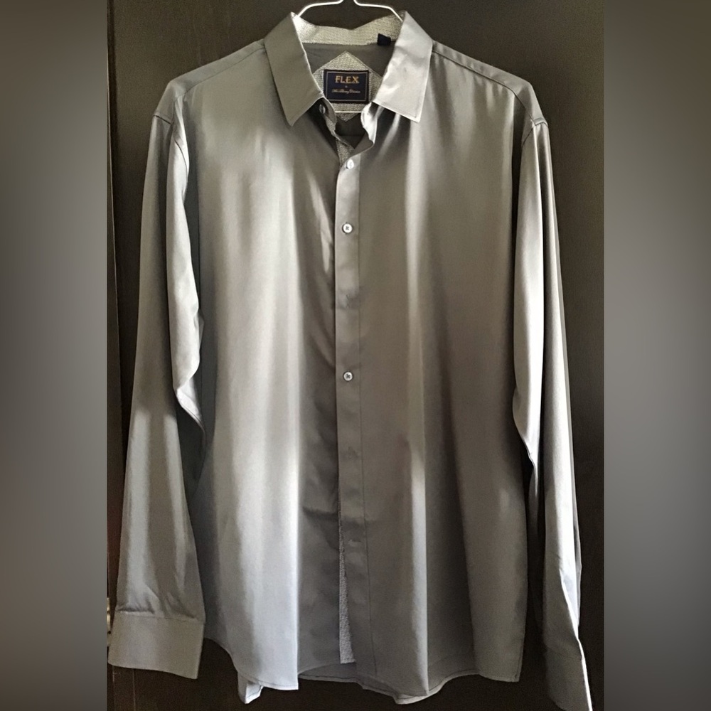 Men's Long-Sleeve Dress Shirt in Gray - Classic Button-Front